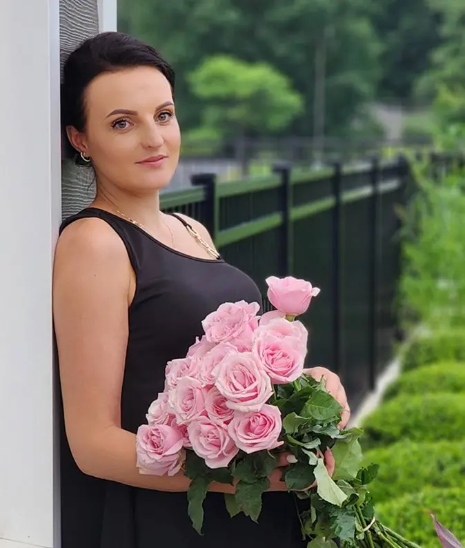 Nadiia - customer support specialist